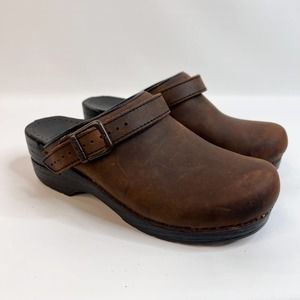 Dansko Ingrid Oiled Leather Open Back Clogs Size 37 Brown Convertible Strap